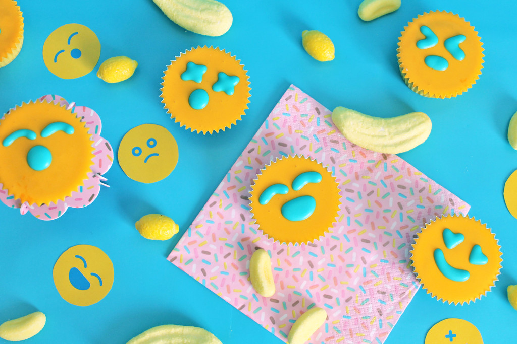emoji-party-cupcake-sole-emoji-supercolors-9