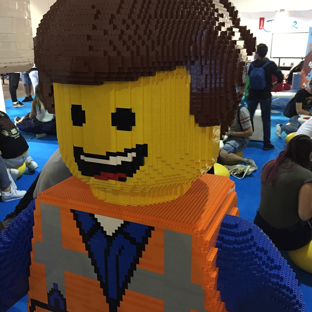 milan-games-week-2017-lego-super-colors-min