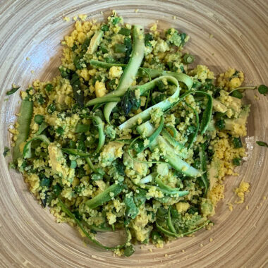 cous-cous-verde-primavera-asparagi-zucchine-avocado-fagiolini