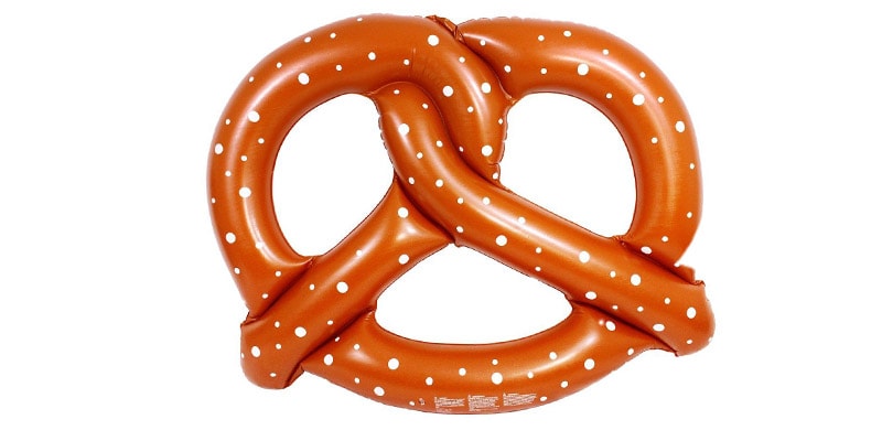 ciambelle-gonfiabili-top10-estate-super-colors-pretzel-min